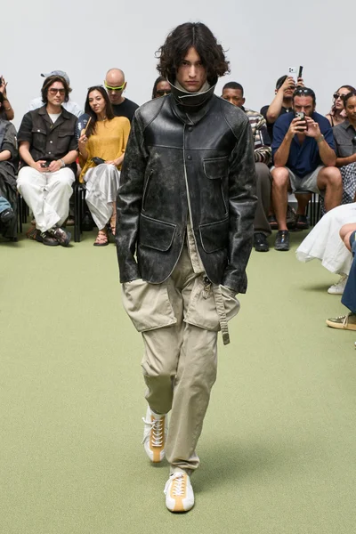 Look 31